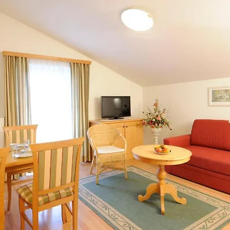 Casa de hóspedes Fruehstueckspension Huber