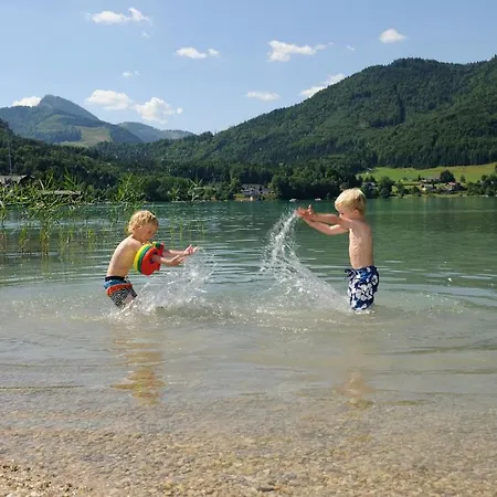 Casa de hóspedes Fruehstueckspension Huber