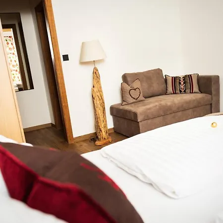 Fruehstueckspension Huber Casa de hóspedes 3*