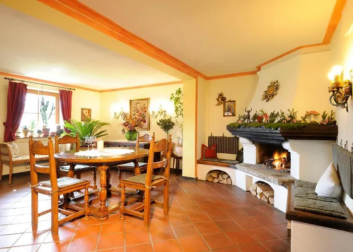 Fruehstueckspension Huber Guest house 3*